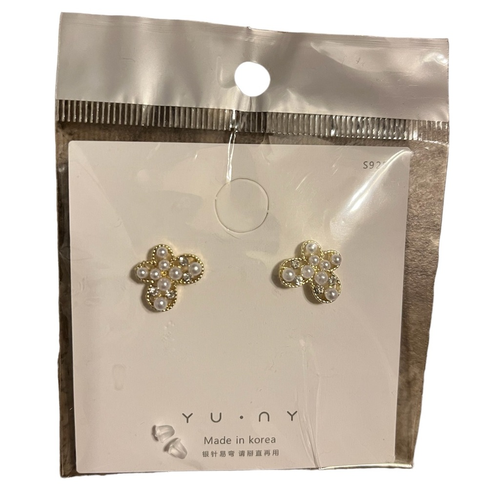 Butterfly earrings